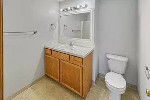 5209 NE 25th Pl, Vancouver, WA 98663 - Photo 16