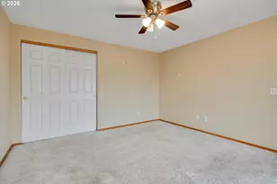 682 SE 70th Ct, Hillsboro, OR 97123 - Photo 36