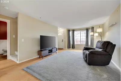 682 SE 70th Ct, Hillsboro, OR 97123 - Photo 18