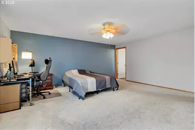 682 SE 70th Ct, Hillsboro, OR 97123 - Photo 46