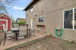 682 SE 70th Ct, Hillsboro, OR 97123 - Photo 10