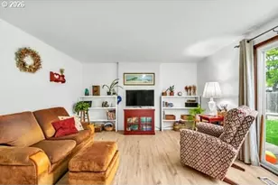 320 Timothy St, Junction City, OR 97448 - Photo 14