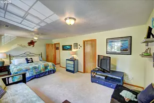 90571 Lake View Rd, Warrenton, OR 97146 - Photo 18