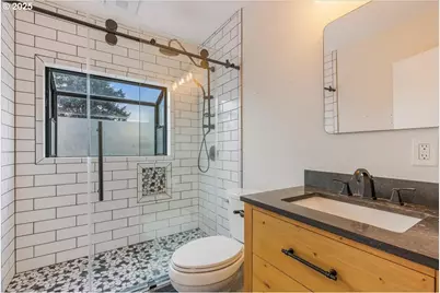 17720 SW Hillsboro Hwy, Hillsboro, OR 97123 - Photo 30