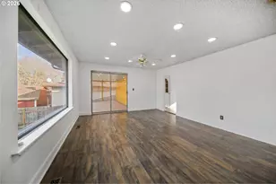 9818 NE 14th St, Vancouver, WA 98660 - Photo 8