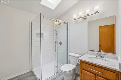 6886 SE Reedville Creek Dr, Hillsboro, OR 97123 - Photo 12