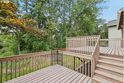 6886 SE Reedville Creek Dr, Hillsboro, OR 97123 - Photo 18