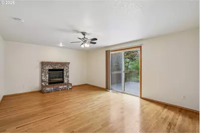 6886 SE Reedville Creek Dr, Hillsboro, OR 97123 - Photo 12