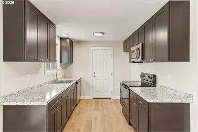 3420 Olive Way, Longview, WA 98632 - Photo 12