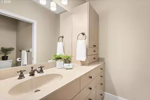 225 S Montgomery St, Portland, OR 97201 - Photo 24