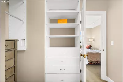 225 S Montgomery St #ES-10, Portland, OR 97201 - Photo 28