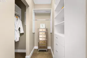 225 S Montgomery St, Portland, OR 97201 - Photo 26