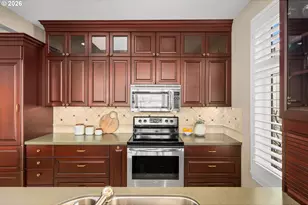 225 S Montgomery St, Portland, OR 97201 - Photo 16