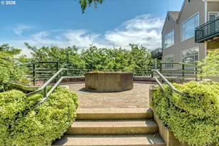 225 S Montgomery St, Portland, OR 97201 - Photo 36