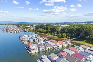 17809 NE Marine Dr, Portland, OR 97230 - Photo 20