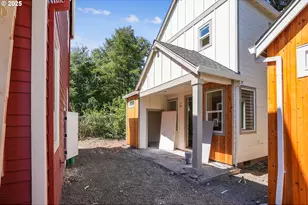 9560 SW 91st Ave, Portland, OR 97223 - Photo 6