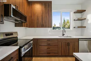 9560 SW 91st Ave, Portland, OR 97223 - Photo 6