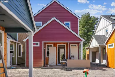 9560 SW 91st Ave #3, Portland, OR 97223 - Photo 2