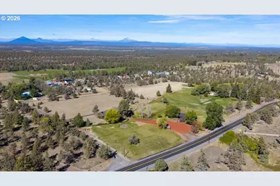 2097 NW Helmholtz Way, Redmond, OR 97756 - Photo 40