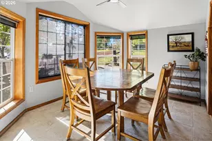 2097 NW Helmholtz Way, Redmond, OR 97756 - Photo 22