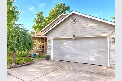 1642 SE Cortland Ave, Dallas, OR 97338 - Photo 1