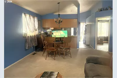 1642 SE Cortland Ave, Dallas, OR 97338 - Photo 12