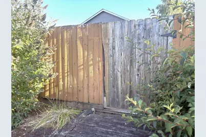1642 SE Cortland Ave, Dallas, OR 97338 - Photo 38
