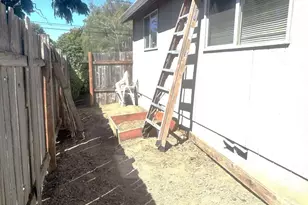 1642 SE Cortland Ave, Dallas, OR 97338 - Photo 30