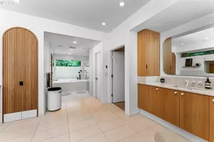 2725 SW Sherwood Dr, Portland, OR 97201 - Photo 30