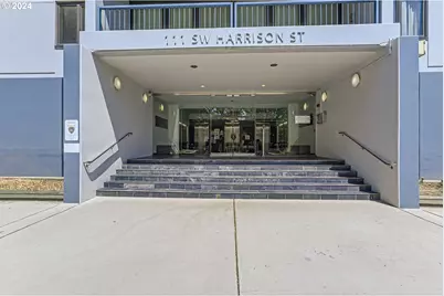 111 SW Harrison St #19A, Portland, OR 97201 - Photo 2