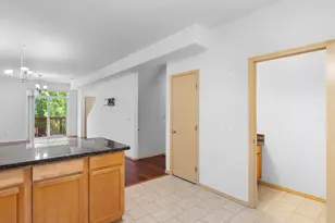 6724 SE 81st Ave, Portland, OR 97206 - Photo 8