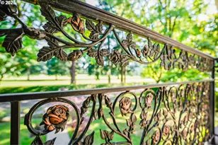 629 SE St Andrews Dr, Portland, OR 97202 - Photo 36