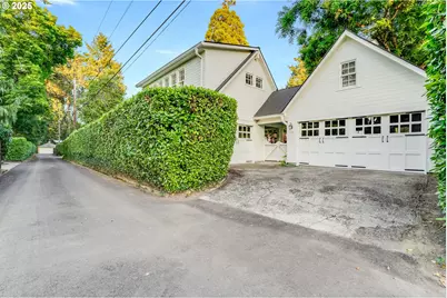 629 SE Saint Andrews Dr, Portland, OR 97202 - Photo 46