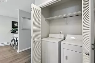 318 NE Roberts Ave, Gresham, OR 97030 - Photo 24