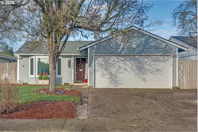 2215 E Oak Dr, Newberg, OR 97132 - Photo 1