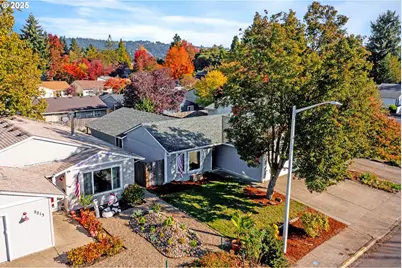 2215 E Oak Dr, Newberg, OR 97132 - Photo 36