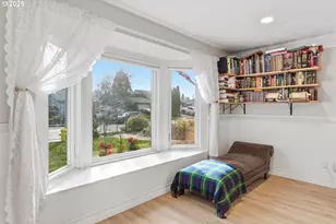 2215 E Oak Dr, Newberg, OR 97132 - Photo 6