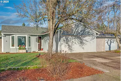 2215 E Oak Dr, Newberg, OR 97132 - Photo 2