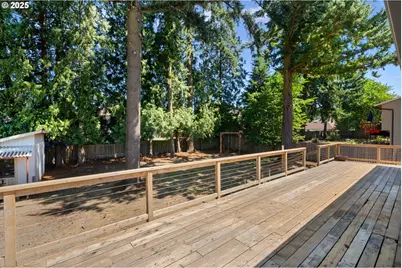 12245 SE Quietwoods St, Happy Valley, OR 97086 - Photo 44