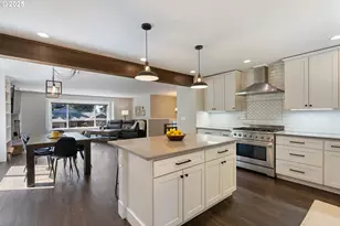 12245 SE Quietwoods St, Happy Valley, OR 97086 - Photo 18