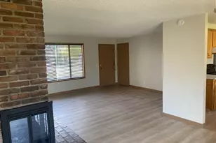 4130 Scenic Dr, Eugene, OR 97404 - Photo 6