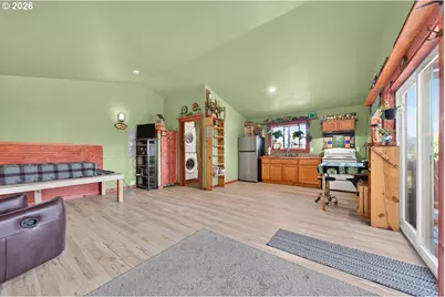 442 Elm Ave, Reedsport, OR 97467 - Photo 18