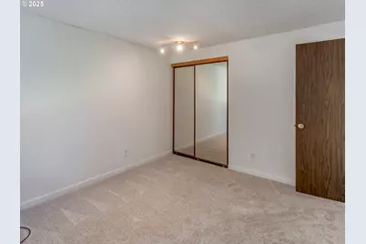 361 NE Village Squire Ave #4, Gresham, OR 97030 - Photo 32