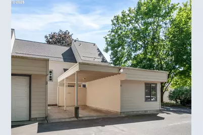 361 NE Village Squire Ave #4, Gresham, OR 97030 - Photo 1