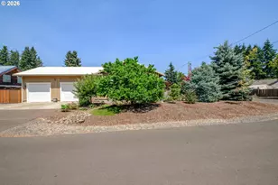 1894 Grape Loop, Sweet Home, OR 97386 - Photo 2