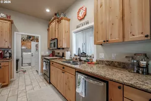1894 Grape Loop, Sweet Home, OR 97386 - Photo 16