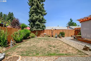 1894 Grape Loop, Sweet Home, OR 97386 - Photo 36