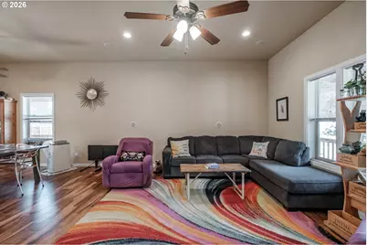 1894 Grape Loop, Sweet Home, OR 97386 - Photo 6