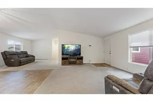 820 Fenwick St, Coos Bay, OR 97420 - Photo 8