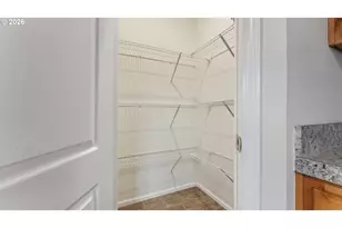 820 Fenwick St, Coos Bay, OR 97420 - Photo 6